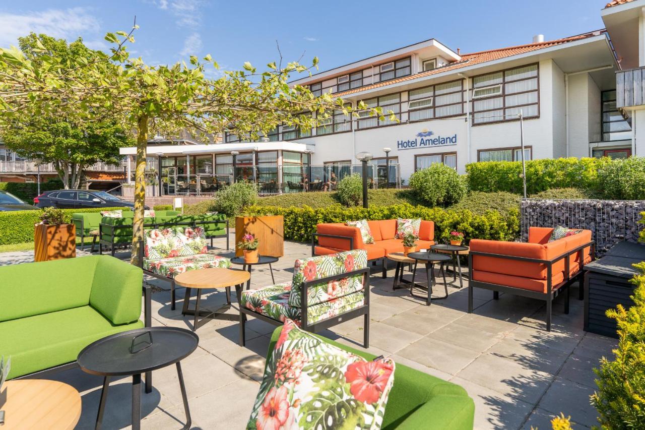 Hotel Ameland Nes  Exteriör bild