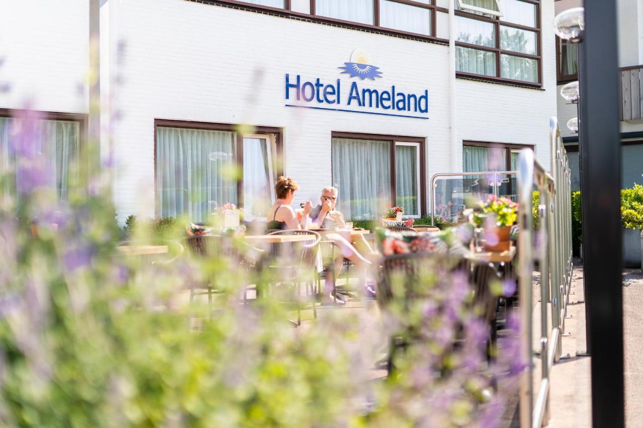 Hotel Ameland Nes  Exteriör bild