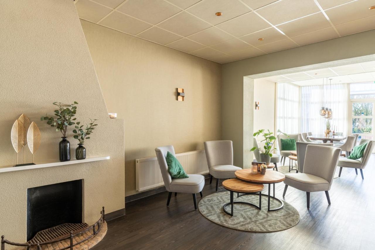 Hotel Ameland Nes  Exteriör bild